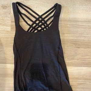 Lululemon Wild Tank Top Size 4